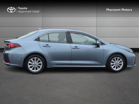 2022 Toyota Corolla END OF YEAR CLEARANCE SALE! HYB LUNA SALOON 4DR AUTO €25,500