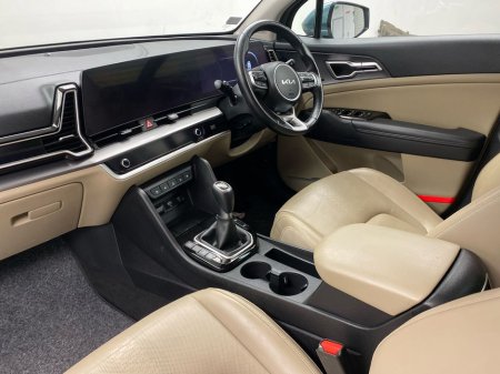 2022 Kia Sportage 1.6 CRDi SCR Diesel 115 hp K4 6MT €26,995 thumbnail