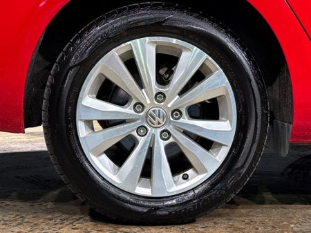 2016 Volkswagen Golf - thumbnail 10