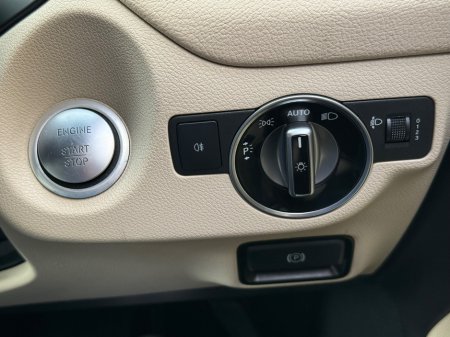 2017 Mercedes-Benz CLA Class CLA 180 D URBAN €19,900 thumbnail