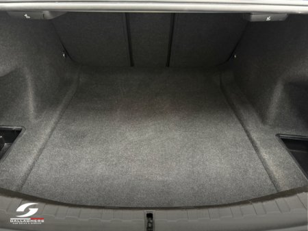 2021 BMW 3 Series - thumbnail 16