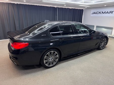 2019 BMW 5 Series - thumbnail 15