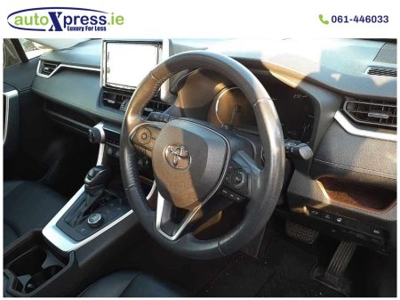 2020 Toyota Rav4 - view 4