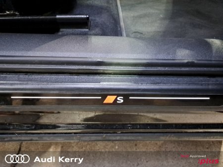 2025 Audi Q5 40 TDI Quattro S-Line 204PS €79,900 thumbnail