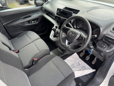 2022 Opel Combo - thumbnail 14