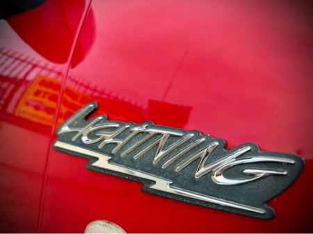 2000 Ford F150 SVT LIGHTNING AUTO thumbnail