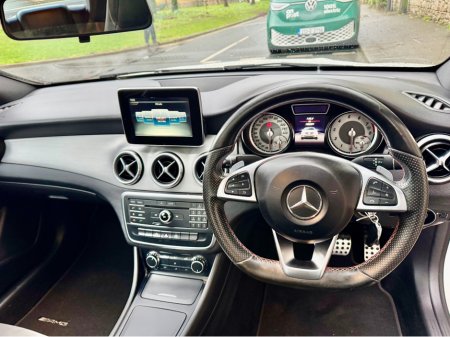 2015 Mercedes-Benz CL Class 180 SPORT AUTO!!!PANROOF!!! €11,950 thumbnail