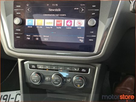 2019 Volkswagen Tiguan 2.0 TDI 150HP Comfortline (One Year Warranty / AA Membership / Bishopstown) €22,900 thumbnail