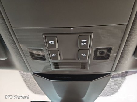 2020 Volkswagen Passat 1.6 TDI 120HP Elegance DSG €22,475 thumbnail