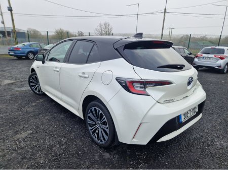 2020 Toyota Corolla HYBRID LUNA SPORT 4DR AUTO €21,500 thumbnail