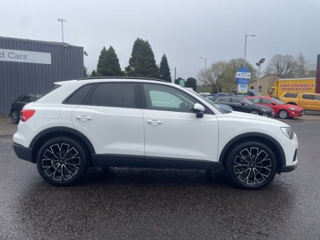 2022 Audi Q3 - thumbnail 8