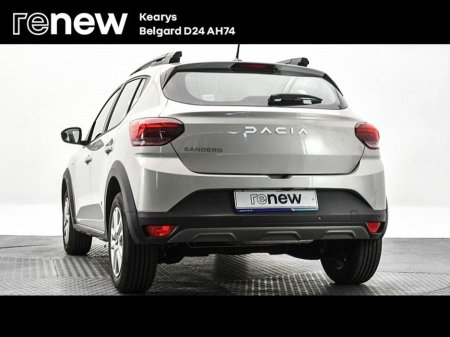 2023 Dacia Sandero Stepway TCe 90 STEPWAY Comfort €18,490 thumbnail