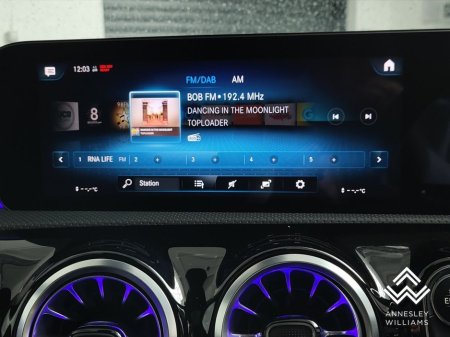 2022 Mercedes-Benz CLA Class - thumbnail 17