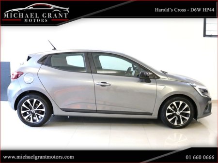 2023 Renault Clio AUTOMATIC 1.0 PETROL TCe90 CVT D Full Equilibre / 1 OWNER / IRISH CAR €19,950