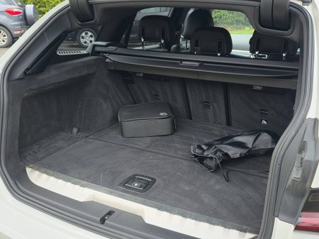 2021 BMW 3 Series - thumbnail 23