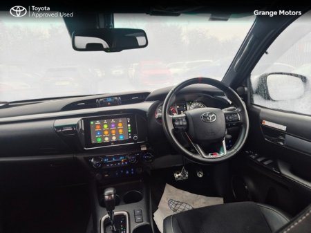 2025 Toyota Hilux 2.8 GR SPORT II CREWCAB €66,950 thumbnail