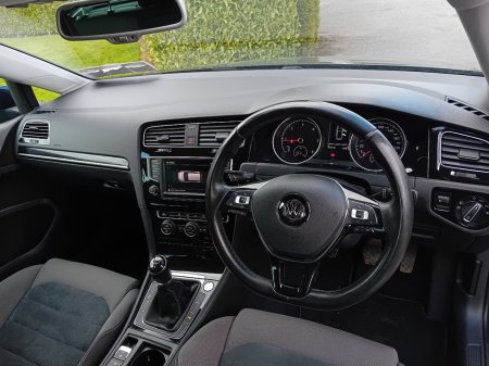 2016 Volkswagen Golf - thumbnail 7