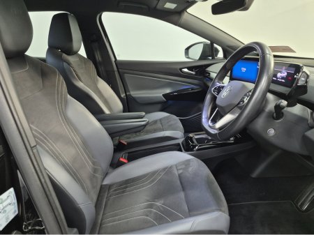 2023 Volkswagen ID.4 PRO 128 KW LIFE 77KWH 174BHP 5DR €26,750 thumbnail