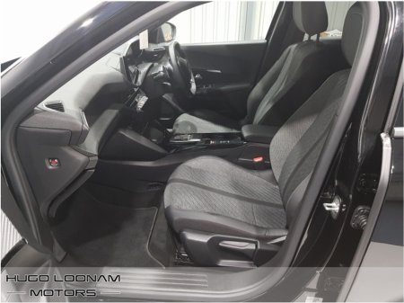 2025 Peugeot 2008 - thumbnail 10