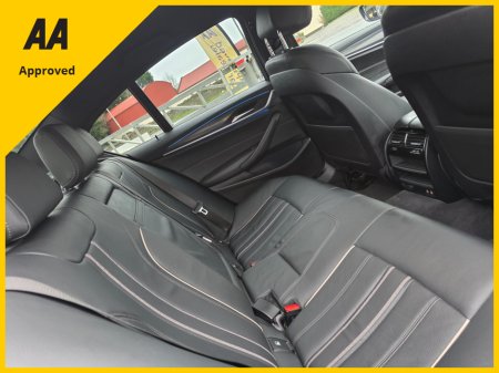 2021 BMW 5 Series - thumbnail 21