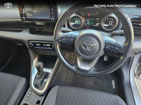 2022 Toyota Yaris - thumbnail 9
