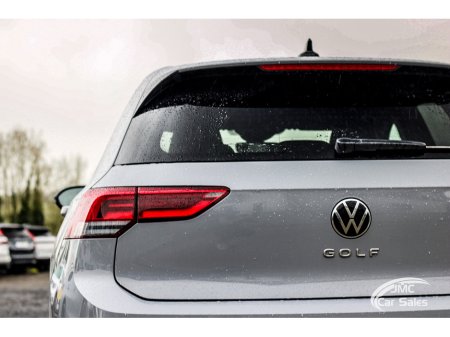 2024 Volkswagen Golf - thumbnail 10