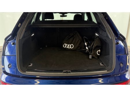 2024 Audi Q5 S LINE 50 TFSI E QUATTRO €52,800 thumbnail