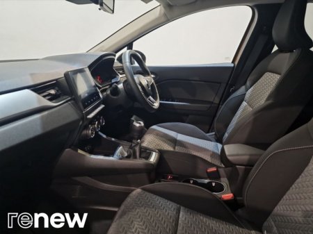 2022 Renault Captur 1.0 TCe 90 DFull Limited €18,995 thumbnail