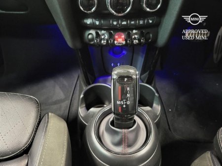 2019 MINI Hatch 5-Door Cooper S Sport €19,975 thumbnail