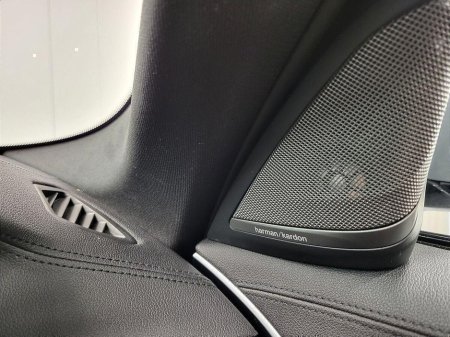 2023 BMW 5 Series - thumbnail 22