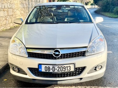 2008 Opel Astra SPORT DESIGN 1.6 I 16V!! NEW NCT !! €2,950 thumbnail