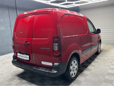 2018 Peugeot Partner - thumbnail 6