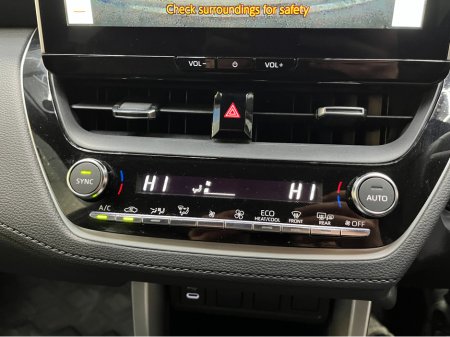 2024 Toyota Corolla Cross - thumbnail 17