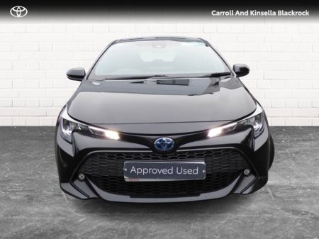 2023 Toyota Corolla Hybrid Luna HB €26,950 thumbnail
