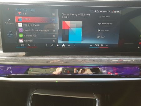 2025 BMW 7 Series - thumbnail 8