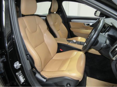 2018 Volvo S90 2.0 D4 MOMENTUM 190BHP AUTO €18,895 thumbnail