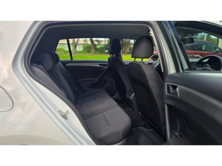 2018 Volkswagen Golf - thumbnail 11