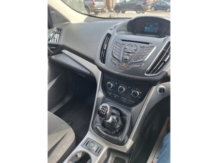 2016 Ford Kuga - thumbnail 7