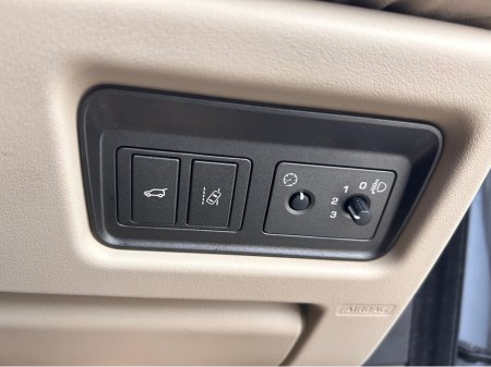 2015 Land Rover Range Rover Evoque MY16 TD4 SE 5DR €12,950 thumbnail