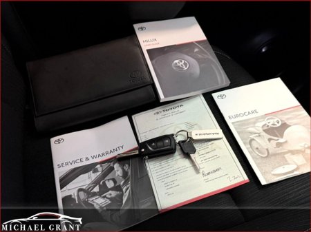 2022 Toyota Hilux AUTOMATIC 2.8D IRISH CAR ONLY 58KM SR5 DOUBLE CAB N1 COMMERCIAL VAT €36,585 thumbnail