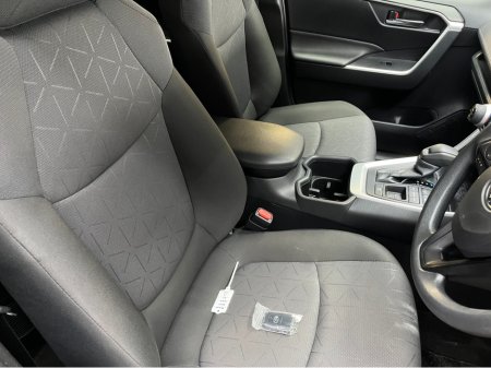 2024 Toyota Rav4 €45950 2024 TOYOTA RAV4 HYBRID X 2.5 AUTOMATIC / CRUISE CONTROL / REVERSE CAMERA AND MORE €45,950 thumbnail