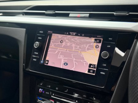 2024 Volkswagen Arteon R-LINE 1.4 TSI PHEV DSG *PAN ROOF* €45,990 thumbnail