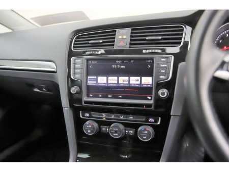 2016 Volkswagen Golf - thumbnail 21