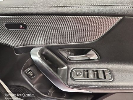 2024 Mercedes-Benz CLA Class 180D Progressive with Nightpack €45,950 thumbnail