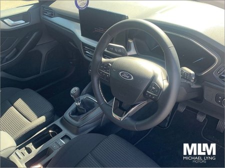 2025 Ford Focus Titanium 1.0L EcoBoost 125PS mHEV €32,995 thumbnail