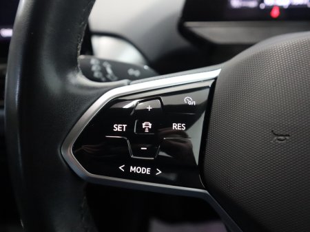 2023 Volkswagen ID.4 - thumbnail 11