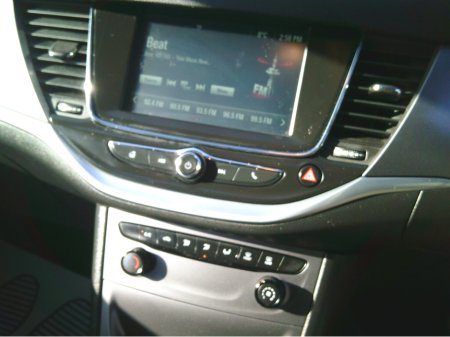 2017 Opel Astra - thumbnail 11