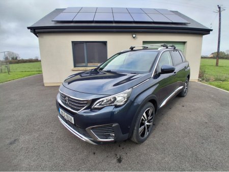 2018 Peugeot 5008 - view 3