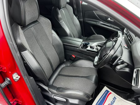 2020 Peugeot 3008 - thumbnail 11