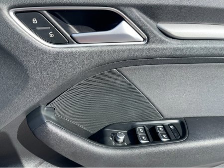 2015 Audi A3 - thumbnail 16